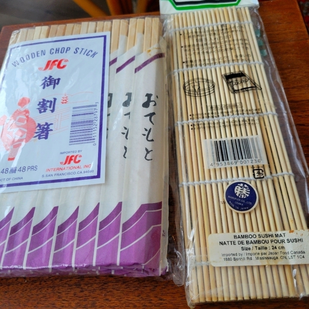 Bamboo Sushi Mat & JFC Chopstick Set New In Original Package